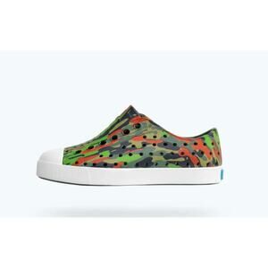 Native Kids Rubber Slip-On‎ Camo Peace Jefferson Print Summer Shoes Size J3